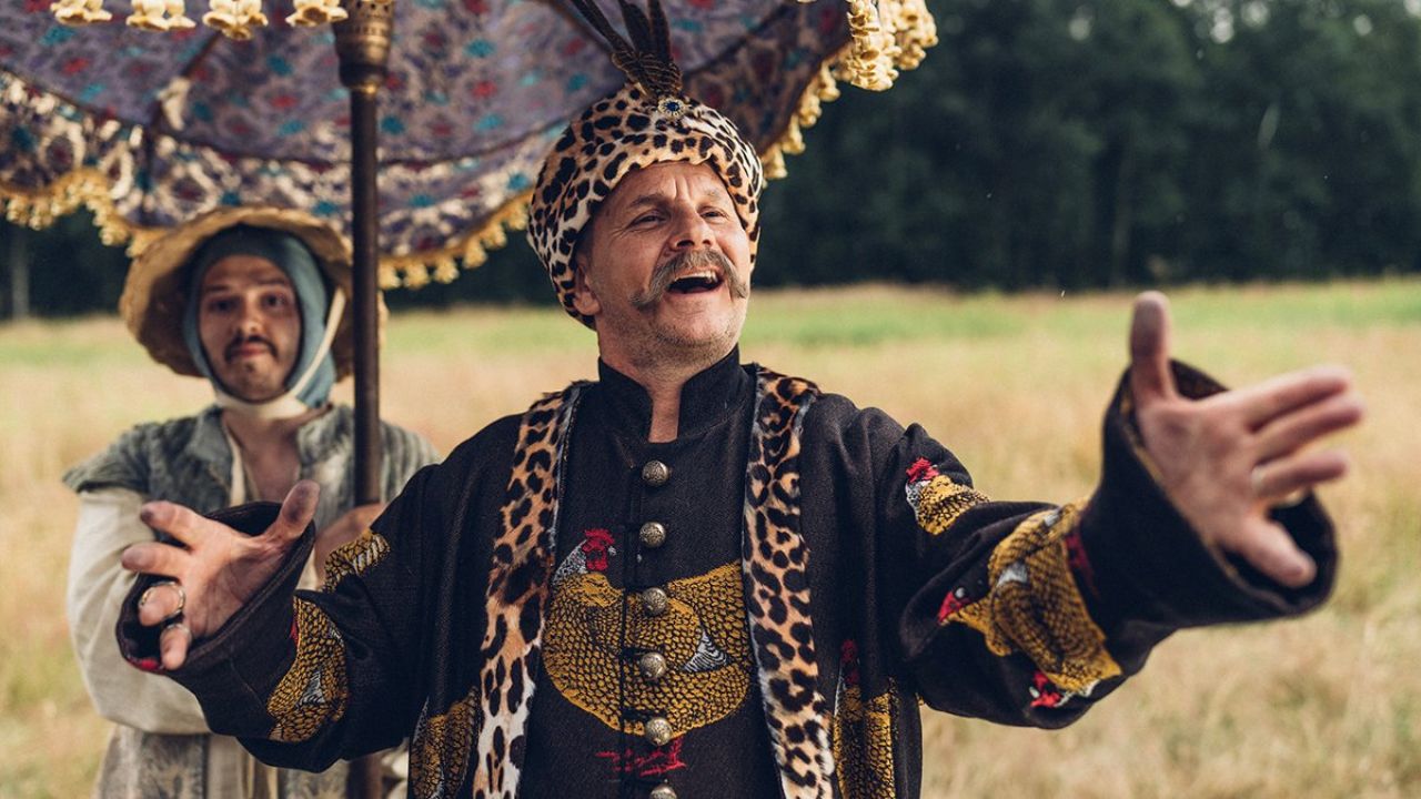 Jan Pawel burns important documents in 1670 Season 2 finale, symbolizing his power move.