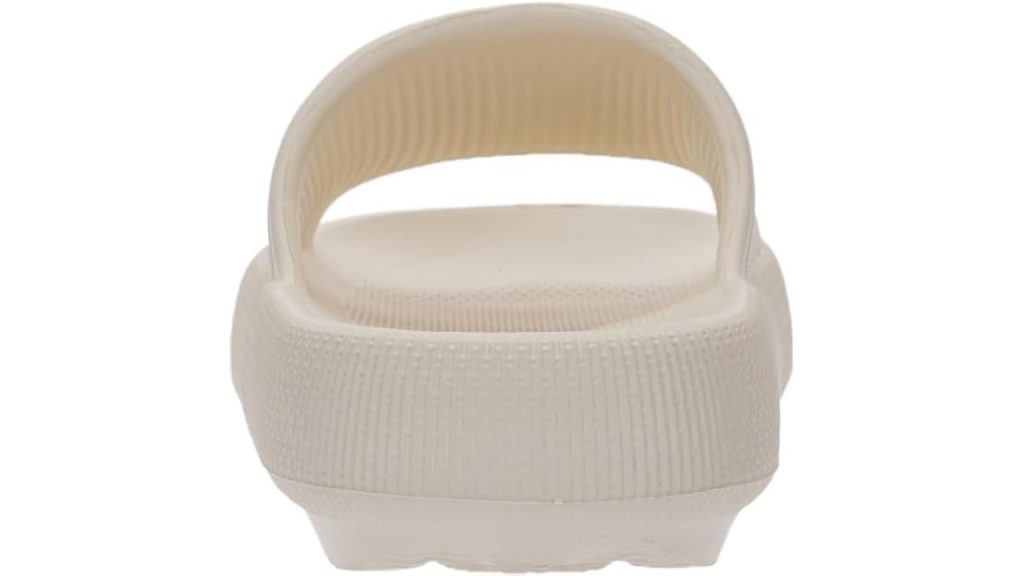 Lightweight Joomra Pillow Slippers with thick sole side view