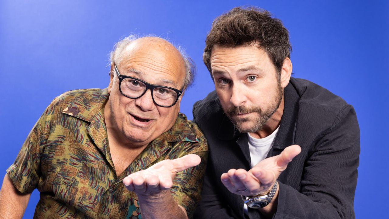 Danny DeVito and Carol Kane sharing a scene in the Season 17 finale of “It’s Always Sunny in Philadelphia
