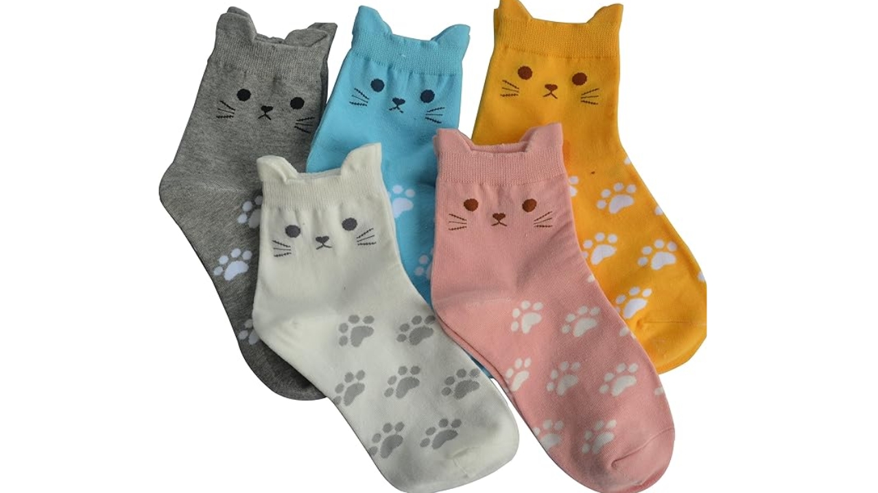 Why Jeasona Women’s Cat Socks Stand Out with Their Creative Designs