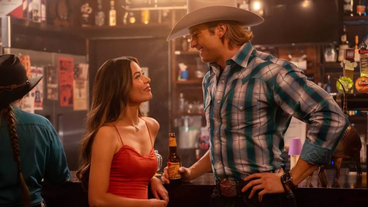 Miranda Cosgrove as Dawn in The Wrong Paris Netflix movie