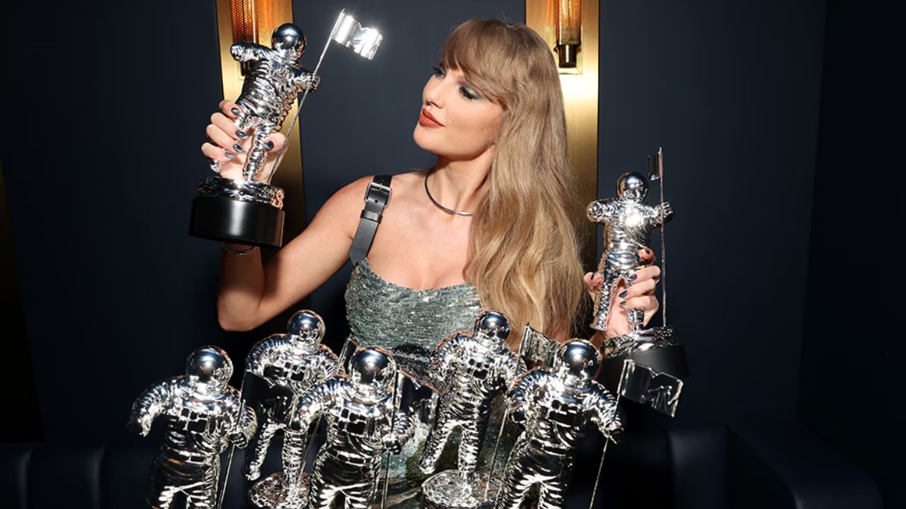 Taylor Swift Skips VMAs 2025 Amid Album Release Buzz