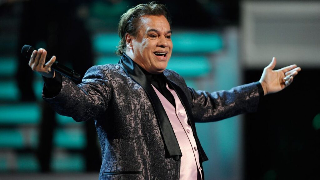 Juan Gabriel: As Long As I Can, I Will netflix documentry series